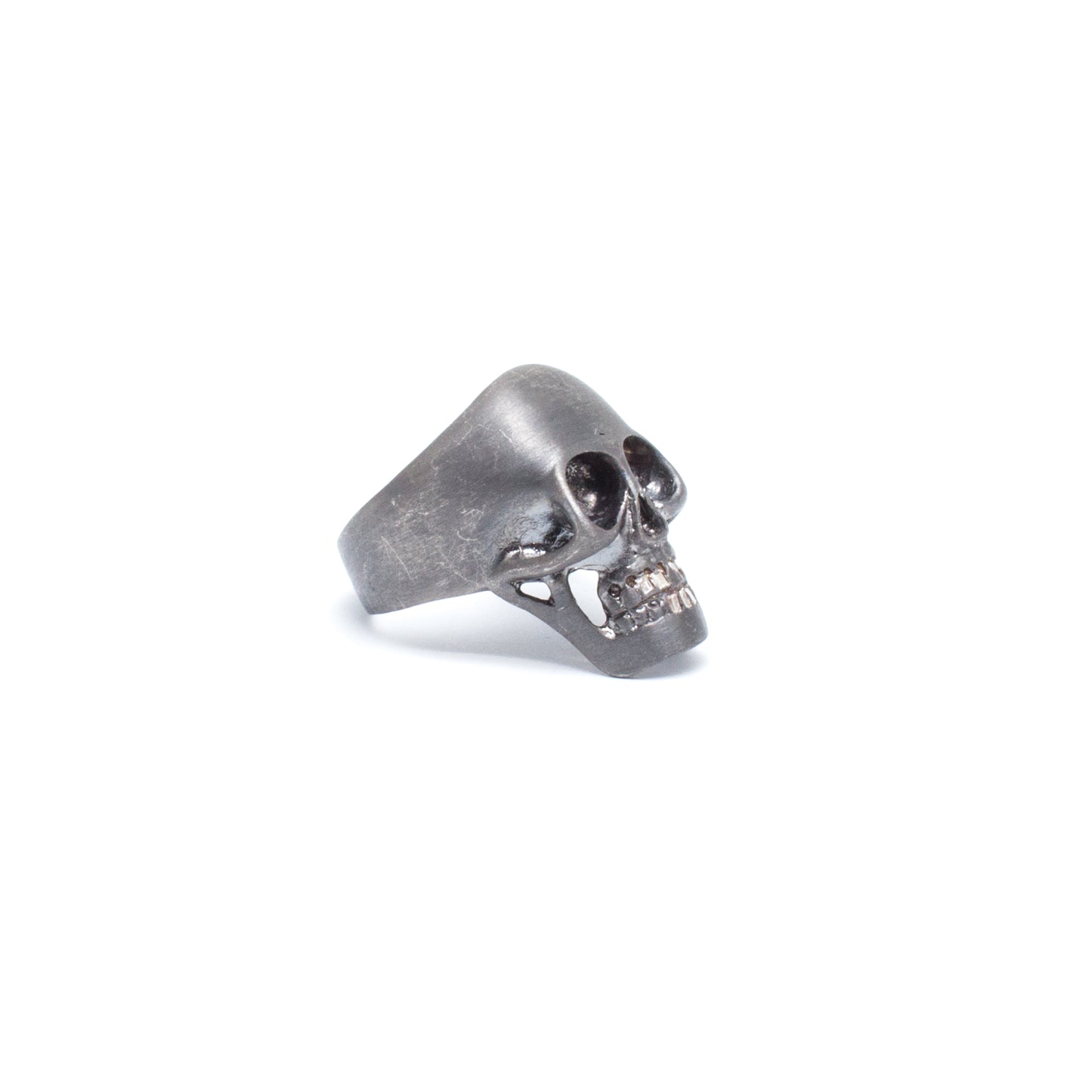 "SKULL" ring