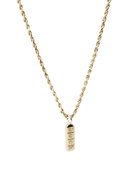 "CALM" pendant with rope chain